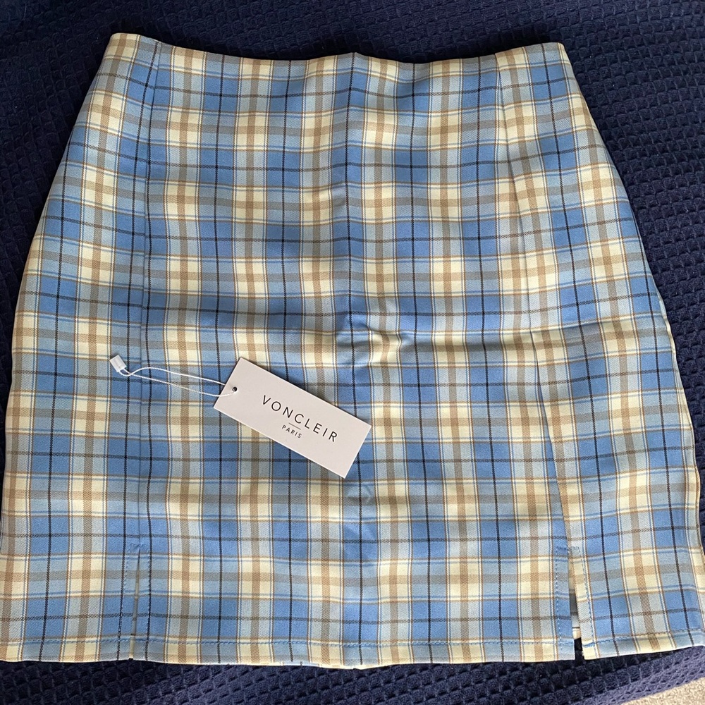 Plaid Blue Skirt! NEW NEVER WORN